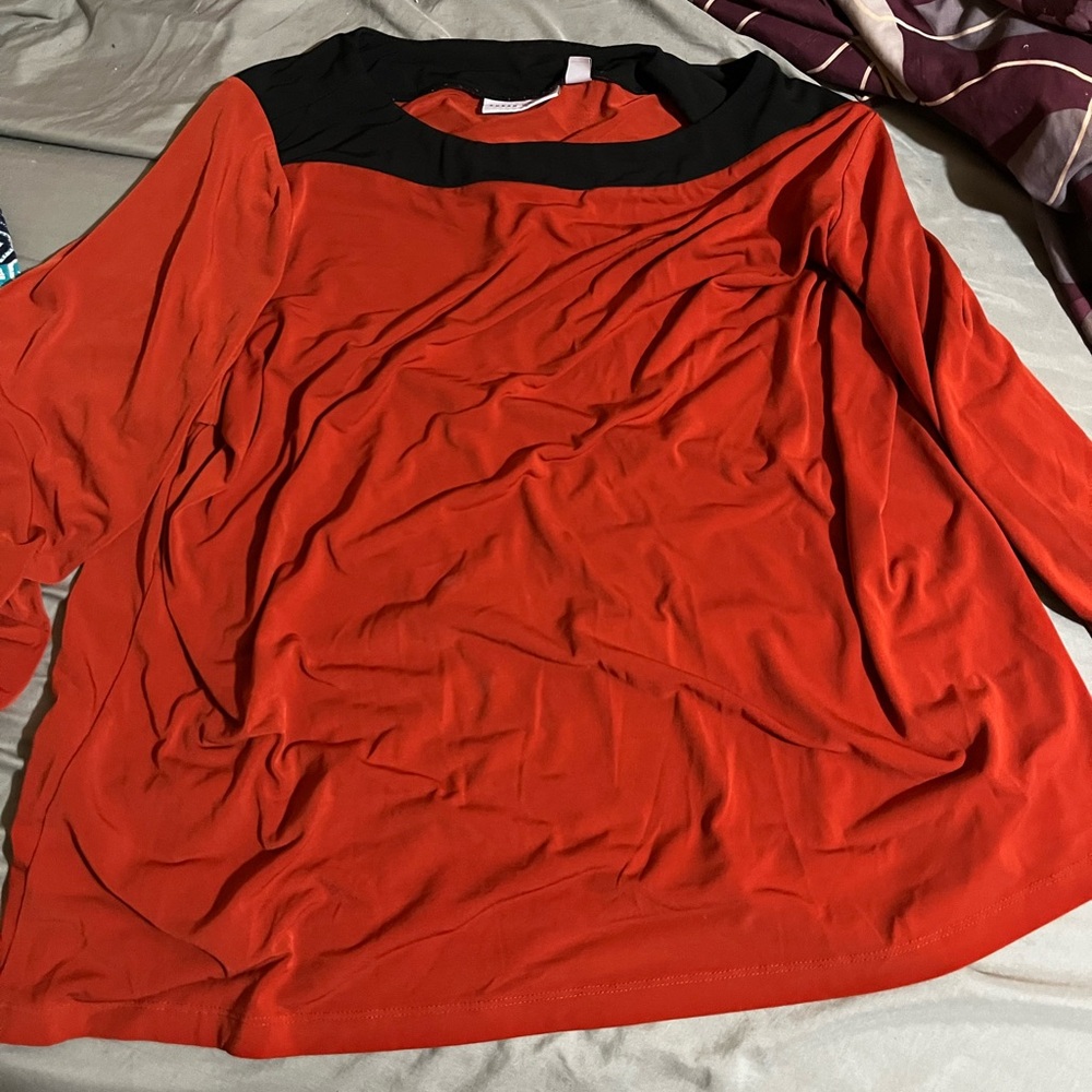 Susan Graver Black and Red Blouse